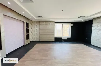 Office Space - Studio - 2 Bathrooms for rent in E Block - Muzahem Street - Al Sadd - Doha