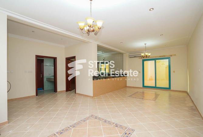 Villa - 3 Bedrooms - 3 Bathrooms for rent in Al Thumama - Al Thumama - Doha