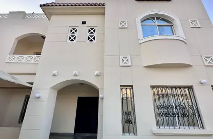 Villa - 5 Bedrooms - 6 Bathrooms for rent in Al Thumama - Al Thumama - Doha