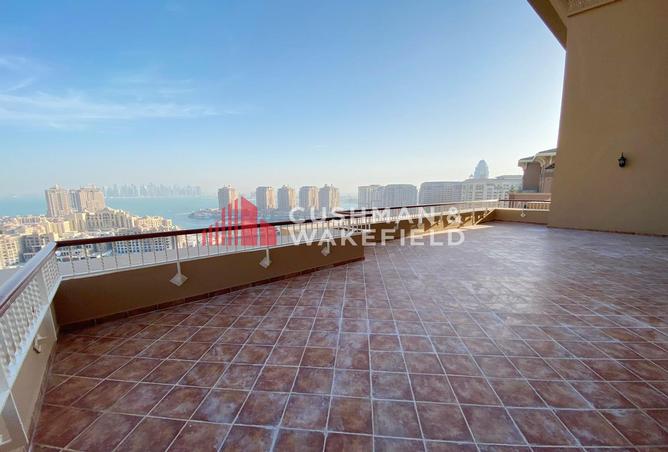 Penthouse - 5 Bedrooms - 5 Bathrooms for sale in West Porto Drive - Porto Arabia - The Pearl Island - Doha