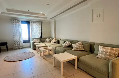 Apartment - 1 Bedroom - 2 Bathrooms for rent in East Porto Drive - Porto Arabia - The Pearl Island - Doha