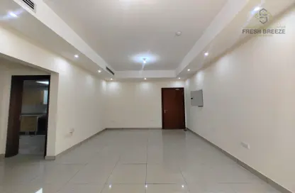 Apartment - 2 Bedrooms - 2 Bathrooms for rent in Al Mansoura - Al Mansoura - Doha