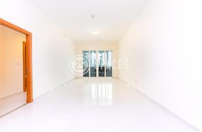 Apartment - 2 Bedrooms - 3 Bathrooms for sale in Viva East - Viva Bahriyah - The Pearl Island - Doha