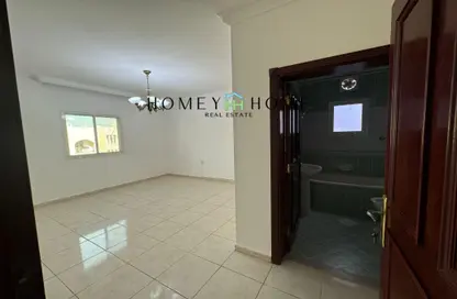 Apartment - 2 Bedrooms - 2 Bathrooms for rent in Najma Street - Najma - Doha