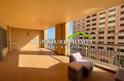 Apartment - 1 Bedroom - 2 Bathrooms for sale in West Porto Drive - Porto Arabia - The Pearl Island - Doha