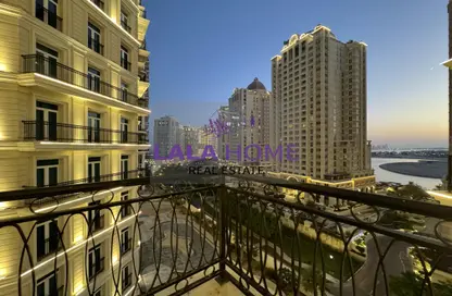 Apartment - 2 Bedrooms - 4 Bathrooms for rent in Viva West - Viva Bahriyah - The Pearl Island - Doha