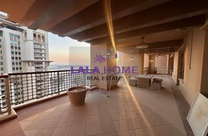 Apartment - 4 Bedrooms - 6 Bathrooms for rent in Piazza Arabia - Porto Arabia - The Pearl Island - Doha