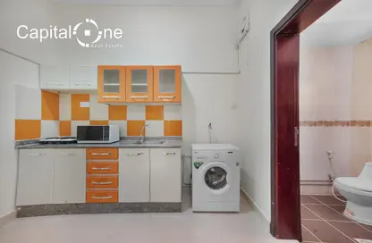 Apartment - 1 Bedroom - 1 Bathroom for rent in Izghawa - Izghawa - Doha