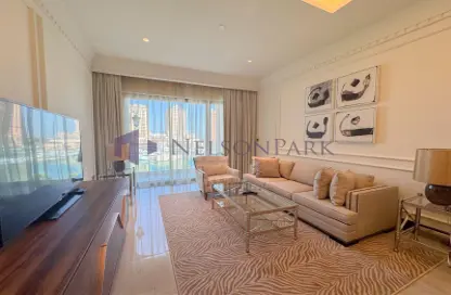 شقة - 2 غرف نوم - 4 حمامات للايجار في The St. Regis Marsa Arabia Island - Marsa Arabia - جزيرة اللؤلؤة - الدوحة