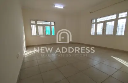 Apartment - 3 Bedrooms - 3 Bathrooms for rent in Al Sadd - Al Sadd - Doha