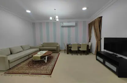 Apartment - 2 Bedrooms - 2 Bathrooms for rent in Al Mansoura - Al Mansoura - Doha