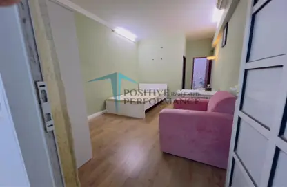 Apartment - Studio - 1 Bathroom for rent in Al Huda Street - Onaiza 65 - Doha