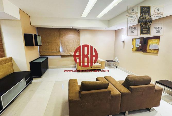 Apartment - 2 Bedrooms - 3 Bathrooms for rent in Al Tabari Street - Fereej Bin Omran - Doha