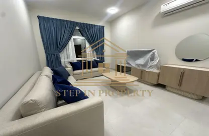 Apartment - 2 Bedrooms - 2 Bathrooms for rent in Anas Street - Fereej Bin Mahmoud North - Fereej Bin Mahmoud - Doha