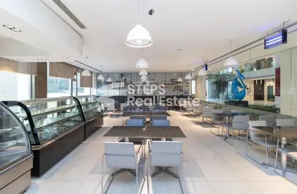 Shop - Studio - 5 Bathrooms for rent in Lusail City - Lusail