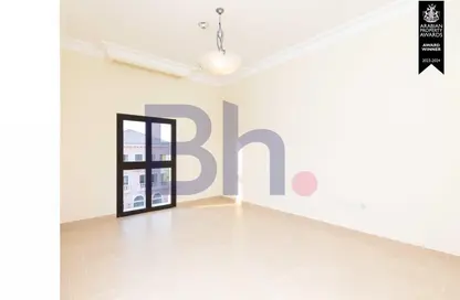 Apartment - 2 Bedrooms - 3 Bathrooms for sale in Gondola - Qanat Quartier - The Pearl Island - Doha