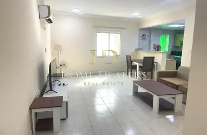 Apartment - 1 Bedroom - 1 Bathroom for rent in Simaisma Street - Umm Ghuwailina - Doha