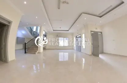 Villa - Studio - 6 Bathrooms for rent in Street 871 - Al Duhail South - Al Duhail - Doha