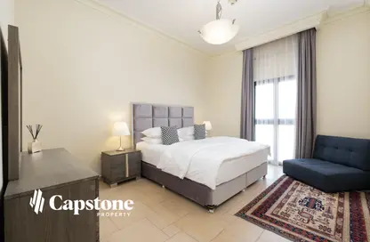 Apartment - 2 Bedrooms - 3 Bathrooms for rent in Mercato - Qanat Quartier - The Pearl Island - Doha