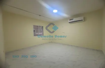 Apartment - 2 Bedrooms - 2 Bathrooms for rent in Al Zubair Bakkar Street - Al Sadd - Doha