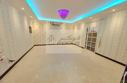 Apartment - 1 Bedroom - 1 Bathroom for rent in New Salata - Salata - Doha