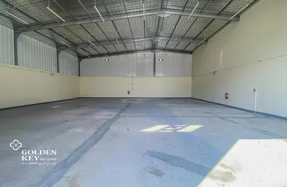 Warehouse - Studio for rent in Industrial Area 1 - Industrial Area - Doha