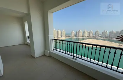 Apartment - 2 Bedrooms - 3 Bathrooms for rent in Viva West - Viva Bahriyah - The Pearl Island - Doha