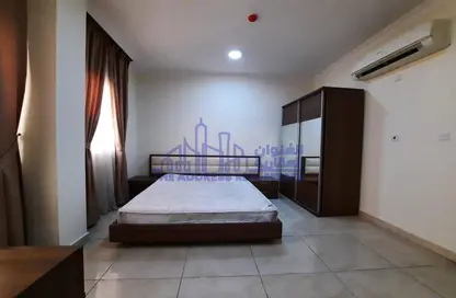 Apartment - 1 Bedroom - 2 Bathrooms for rent in Salaja Street - Doha Al Jadeed - Doha