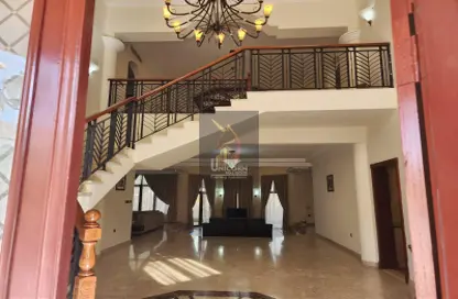 Compound - 5 Bedrooms - 6 Bathrooms for rent in North Gate - West Bay Lagoon - Doha