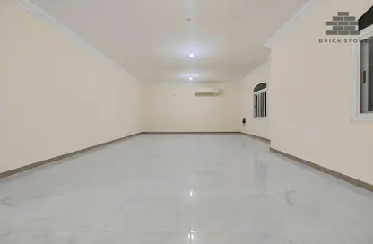 Apartment - 3 Bedrooms - 3 Bathrooms for rent in Aabdullah Bin Sultan Al Thani - C-Ring Road - Al Sadd - Doha