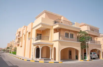 Compound - 4 Bedrooms - 6 Bathrooms for rent in Alfardan Gardens 09 - Abu Sidra - Al Rayyan - Doha