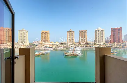 شقة - 2 غرف نوم - 3 حمامات للايجار في The St. Regis Marsa Arabia Island - Marsa Arabia - جزيرة اللؤلؤة - الدوحة