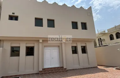 Villa - 4 Bedrooms - 5 Bathrooms for rent in Al Soudan - Al Soudan - Doha