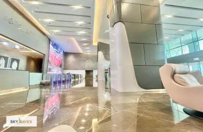 مساحات مكتبية - استوديو - 3 حمامات للايجار في العين سنتر - طريق سلوى - الدوحة