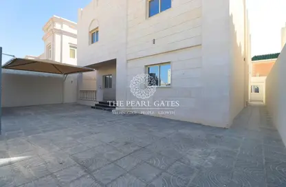 Villa - 6 Bedrooms - 7 Bathrooms for sale in Umm Salal Mohammed - Doha