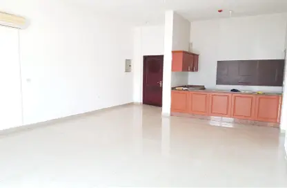 Apartment - 1 Bedroom - 1 Bathroom for rent in Doha Al Jadeed - Doha