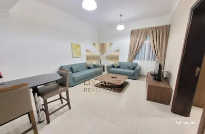 Apartment - 1 Bedroom - 1 Bathroom for rent in Ibn Al Haitam Street - Fereej Abdul Aziz - Doha