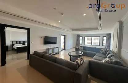 Apartment - 1 Bedroom - 2 Bathrooms for rent in East Porto Drive - Porto Arabia - The Pearl Island - Doha