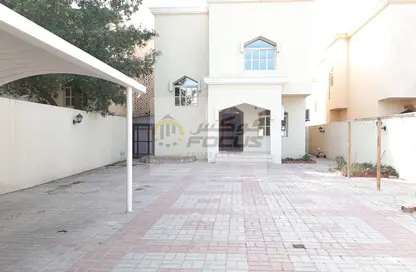 Villa - 4 Bedrooms - 3 Bathrooms for rent in Old Airport Road - Old Airport Road - Doha