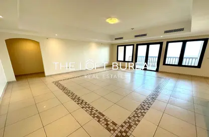 Apartment - 3 Bedrooms - 4 Bathrooms for rent in East Porto Drive - Porto Arabia - The Pearl Island - Doha