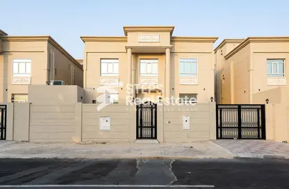 Villa - 7+ Bedrooms - 6 Bathrooms for rent in Street 871 - Al Duhail South - Al Duhail - Doha