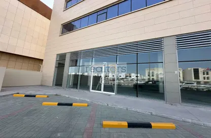 Retail - Studio - 2 Bathrooms for rent in Rawdat Rashid - Salwa Road - Doha