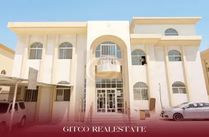 Villa - 2 Bedrooms - 1 Bathroom for rent in Al Nuaija Street - Al Nuaija - Doha