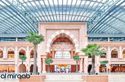 Office Space - Studio - 3 Bathrooms for rent in Mirqab Mall - Al Mirqab Al Jadeed - Doha