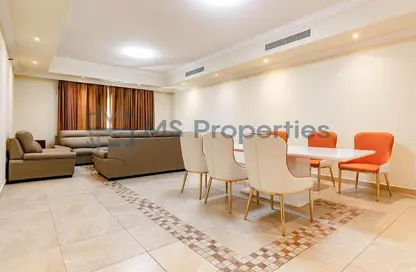 Apartment - 1 Bedroom - 2 Bathrooms for rent in West Porto Drive - Porto Arabia - The Pearl Island - Doha