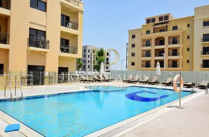 Apartment - 1 Bedroom - 2 Bathrooms for sale in Fox Hills - Fox Hills - Lusail