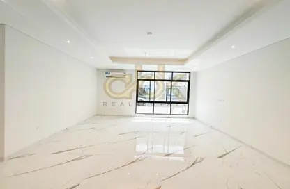 Villa - 6 Bedrooms - 5 Bathrooms for rent in Ammar Bin Yasser Street - Al Aziziyah - Doha