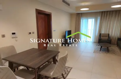 Apartment - 1 Bedroom - 2 Bathrooms for rent in Marina Residences 195 - Marina District - Lusail