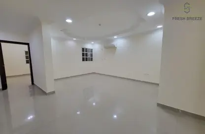 Apartment - 2 Bedrooms - 2 Bathrooms for rent in Al Jazeera Street - Fereej Bin Mahmoud North - Fereej Bin Mahmoud - Doha