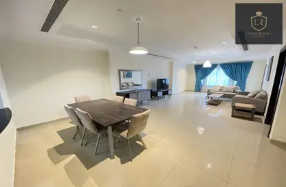 Apartment - 1 Bedroom - 2 Bathrooms for rent in West Porto Drive - Porto Arabia - The Pearl Island - Doha